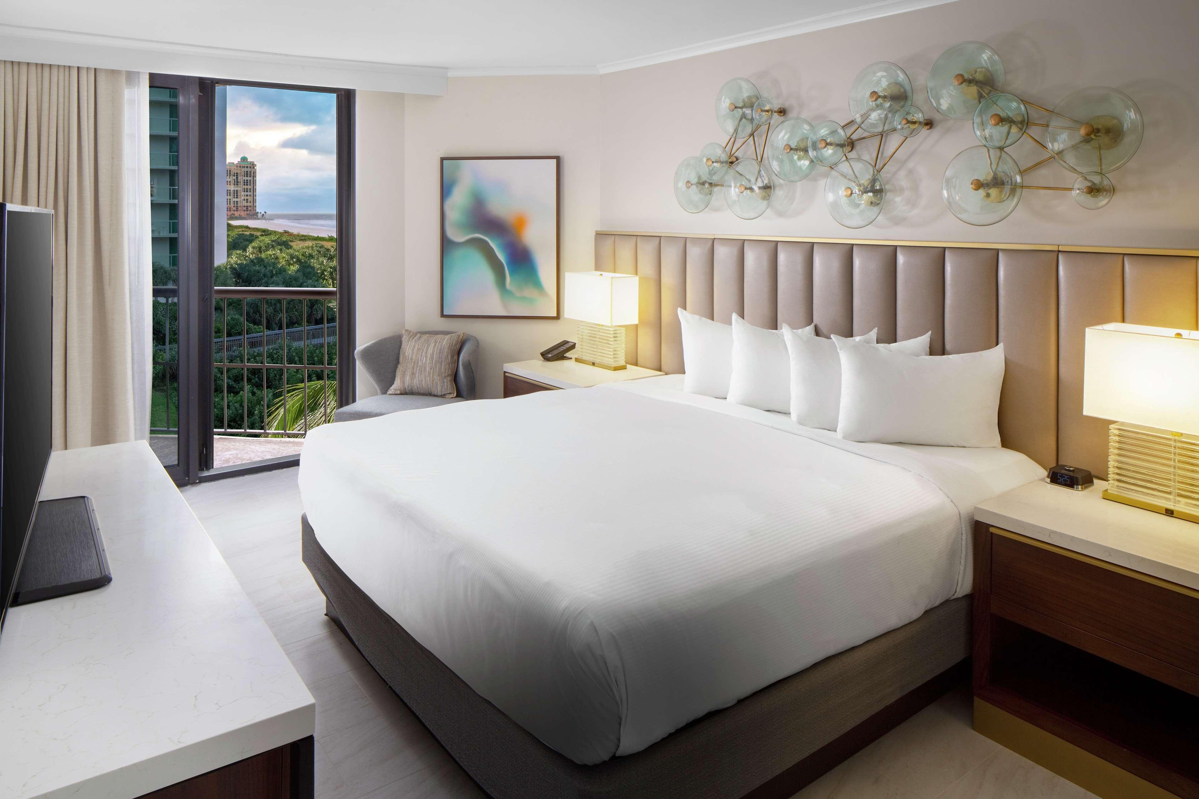 Hilton Marco Island Beach Resort And Spa Eksteriør billede