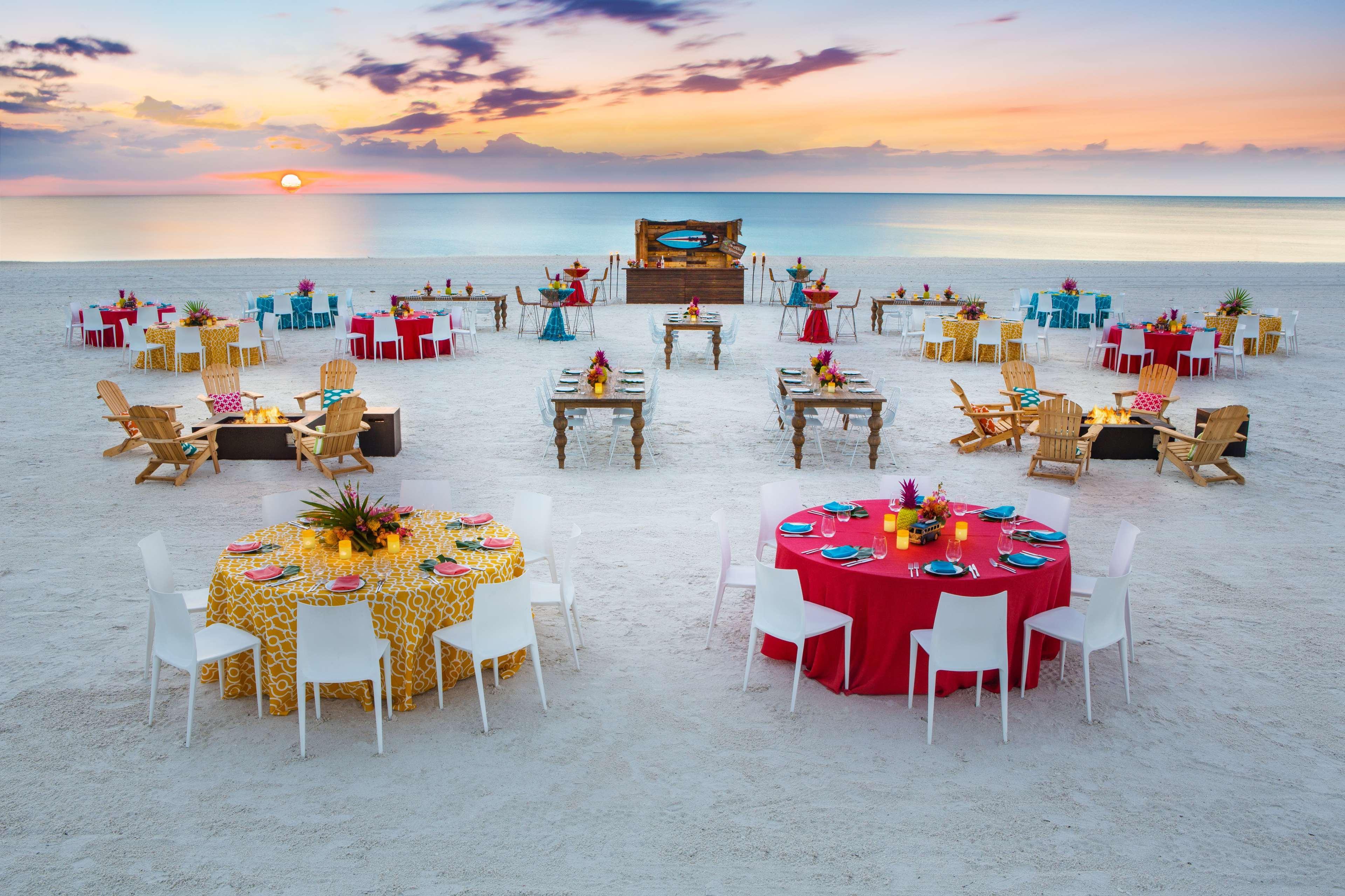 Hilton Marco Island Beach Resort And Spa Eksteriør billede