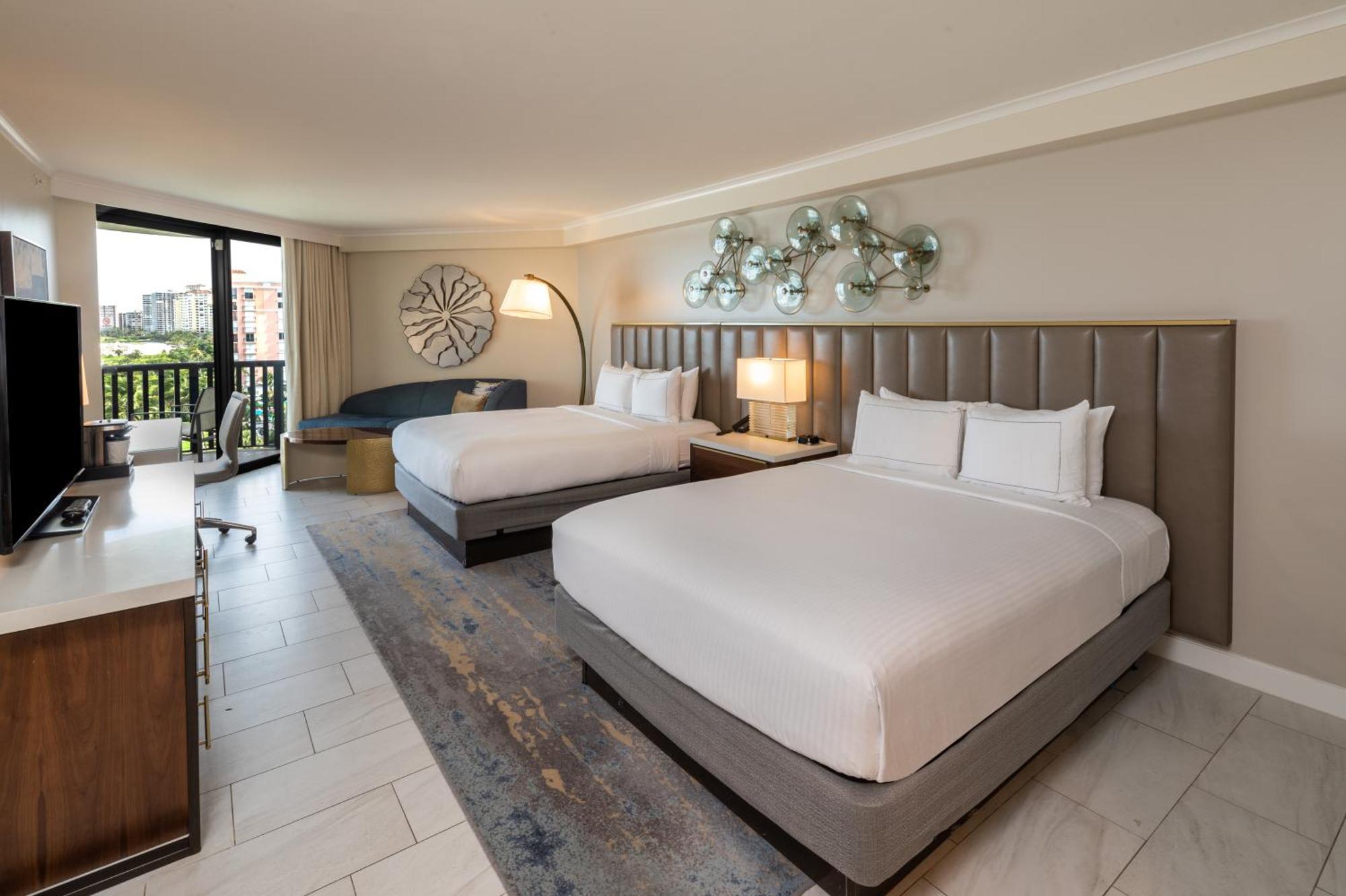 Hilton Marco Island Beach Resort And Spa Eksteriør billede